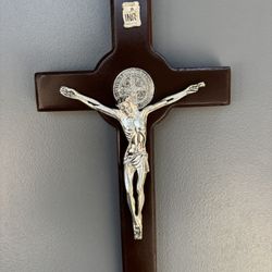 Crucifijo De Pared De San  Benito 