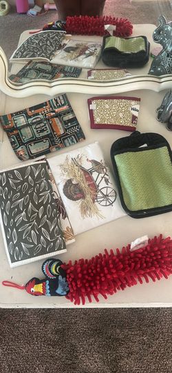 Misc kitchen accessories