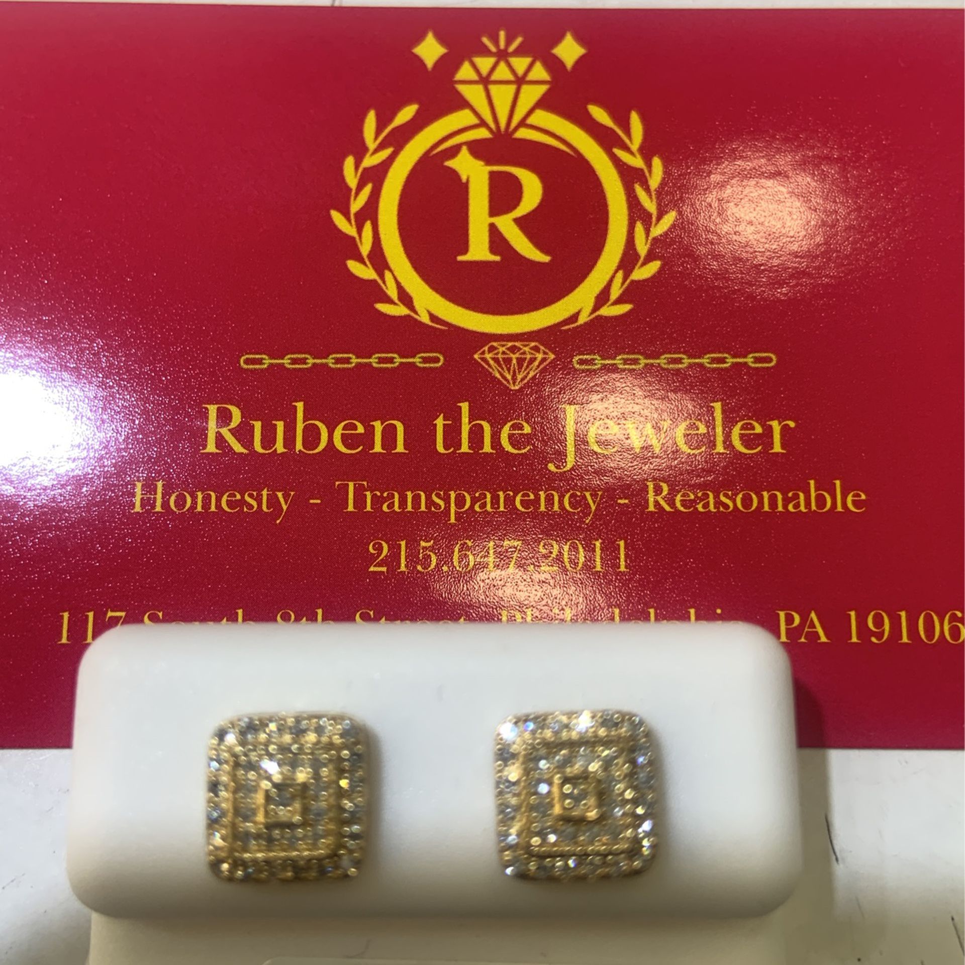 14k Gold Diamond Earrings 