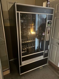 Free vending machine