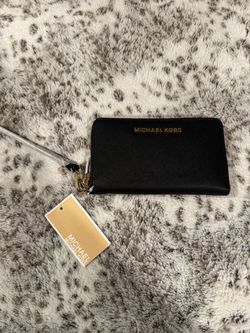 Michael Kors Wristlet