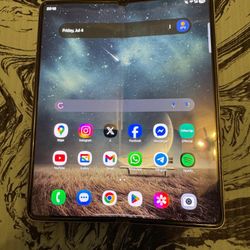 Samsung Galaxy Z Fold 3 