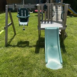 Plum play outdoor Activity Center