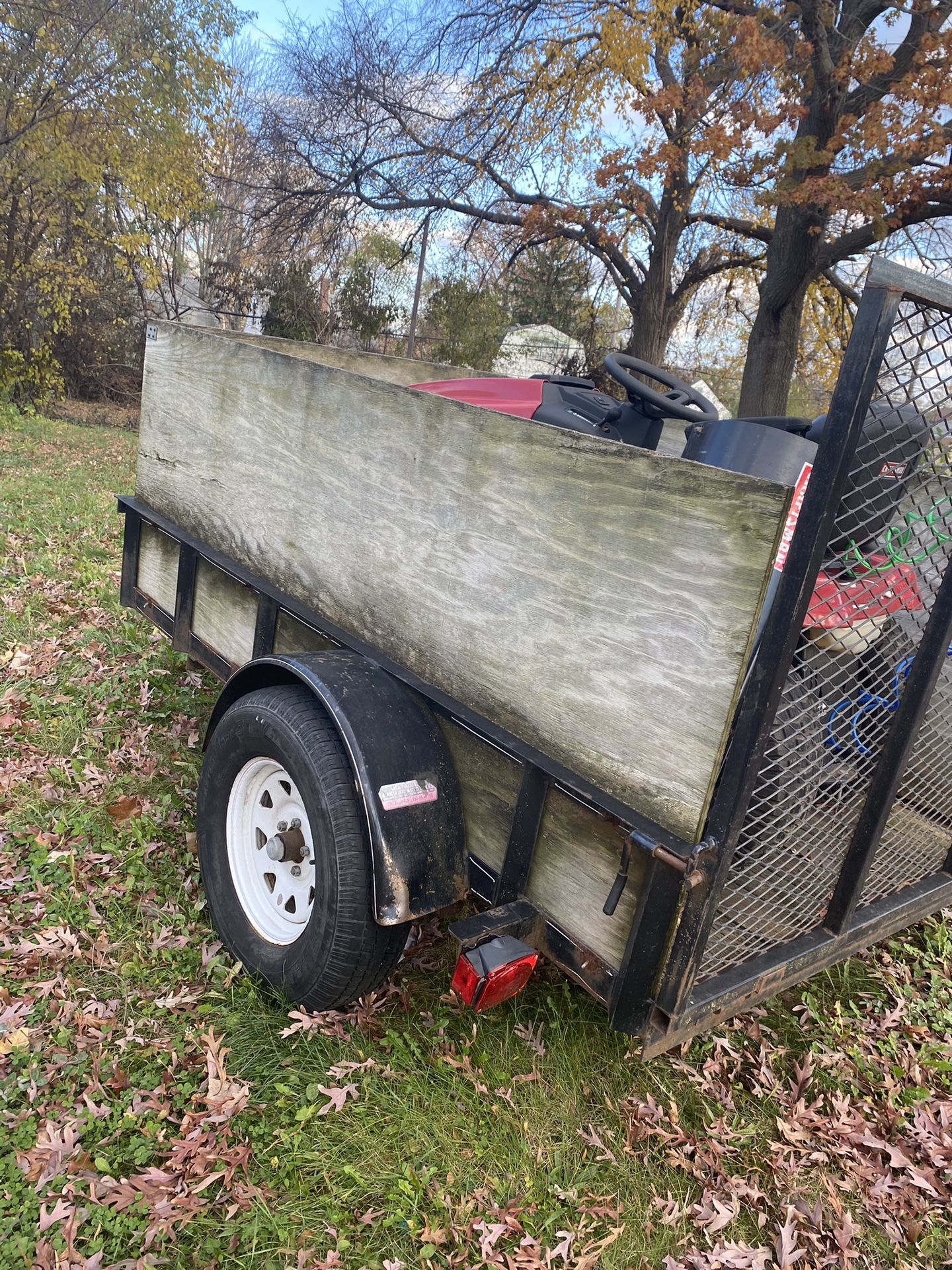 Craftsman Lawnmower Tractor And Trailer 