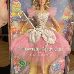 BARBIE PEPPERMINT CANDY CANE COLLECTOR IN BOX 