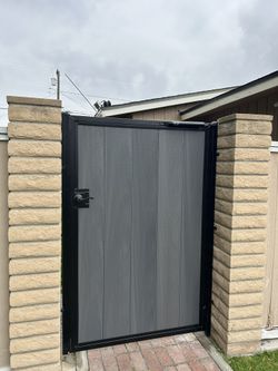 Steel Composite Powder Coated Side Gates Custom