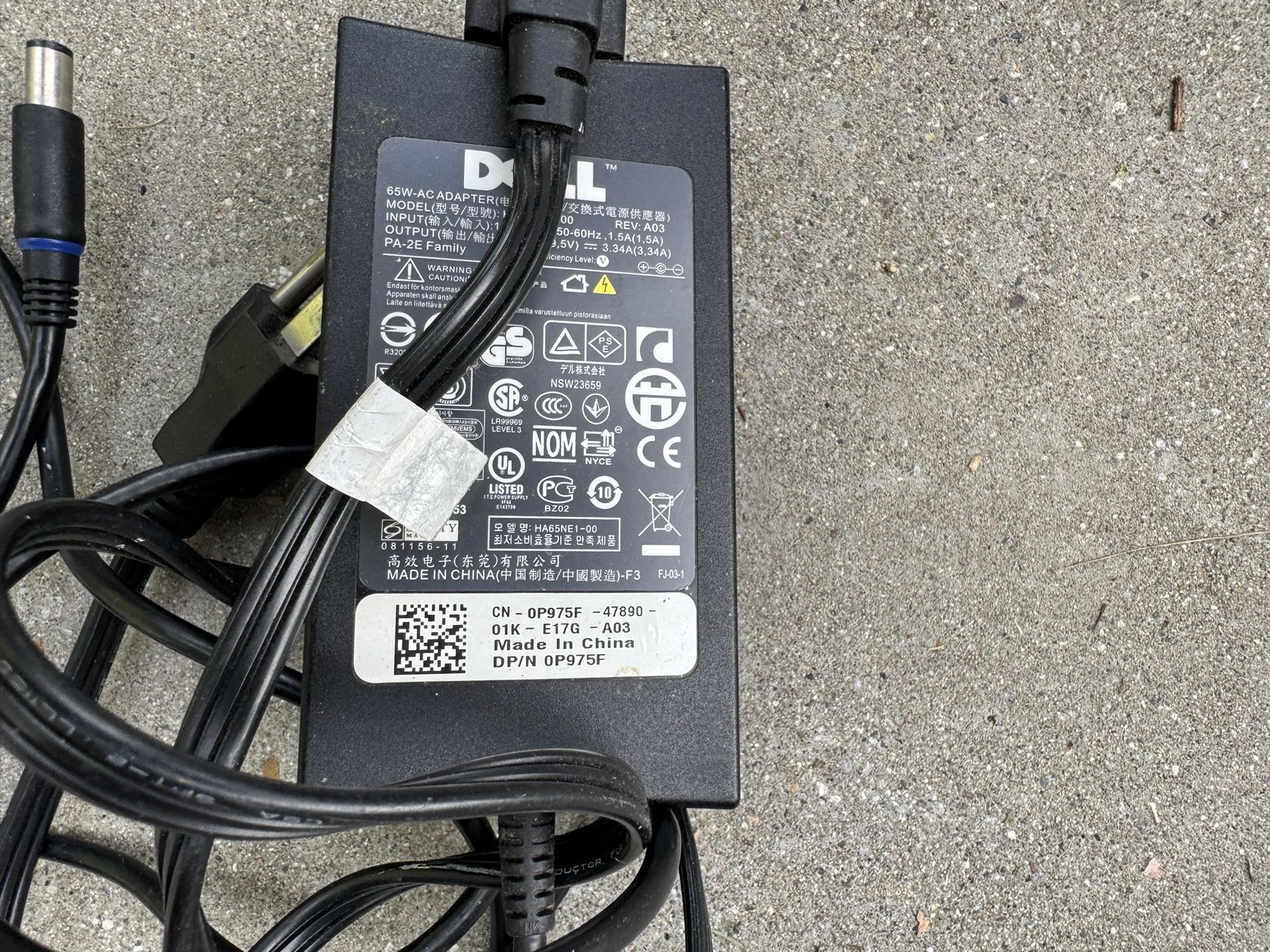 Dell 65w AC Adapter