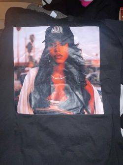 Legendary R&B, Aaliyah, black T-shirt, large