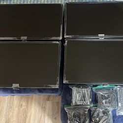 A lot of 4 Insignia™ - 24" Class N10 Series LED HD TV