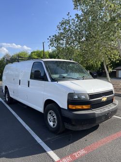2020 Chevrolet Express 3500