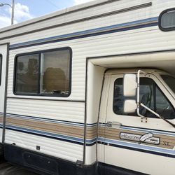 1986 Ford Ecoline RV