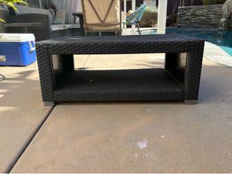 Outdoor coffee table