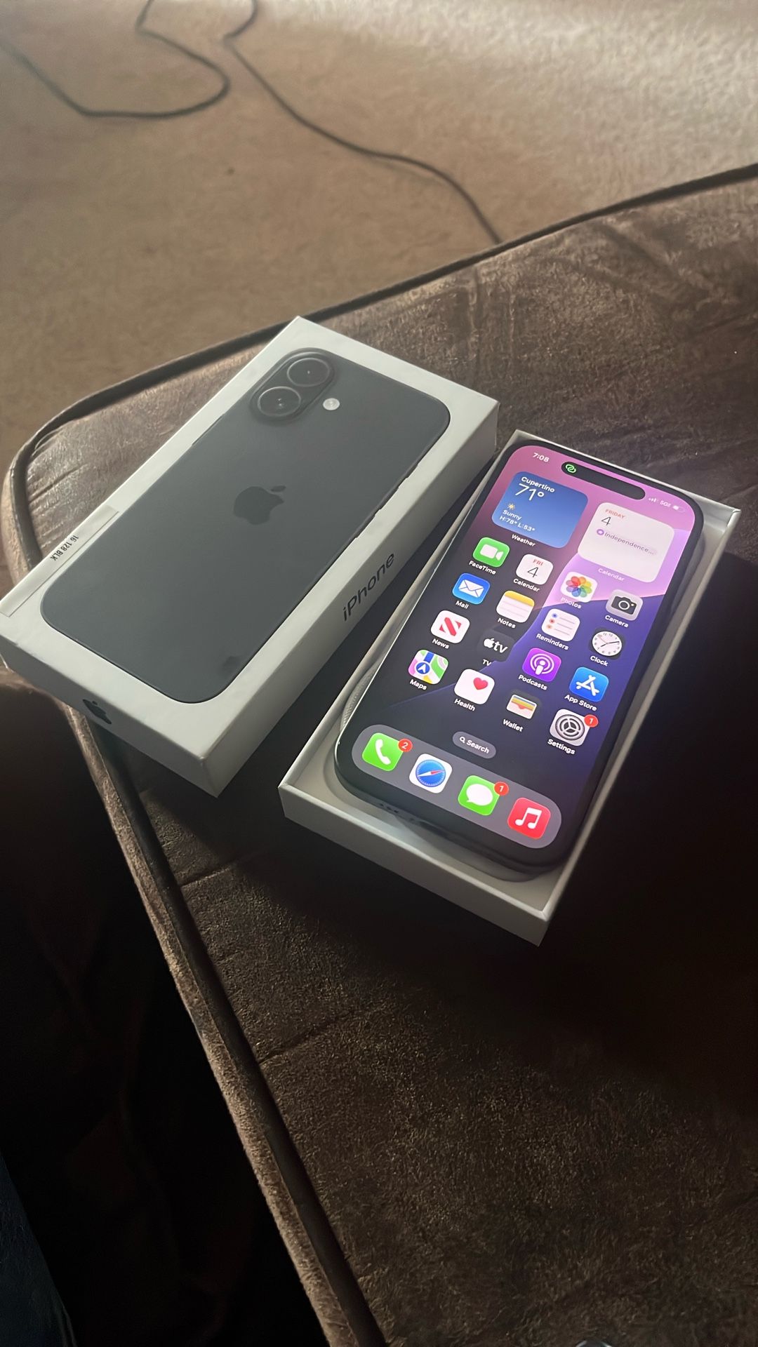 Apple I Phone 16 128gb