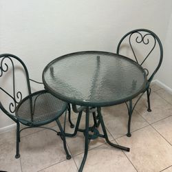 3 piece cute patio set 