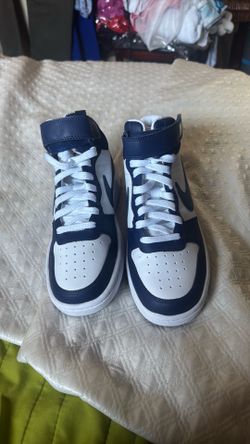 Navy Nikes