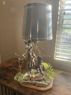 Custom Predator Lamp. Nt Sideshow/bowen/hulk