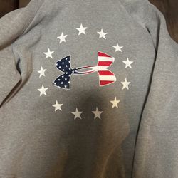 Under Armour Sweatshirt 
