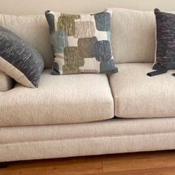 Queen Sofa Couch With Pull Out Bed