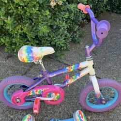 12" Cruiser Air Tires. Removable Training Wheels Included