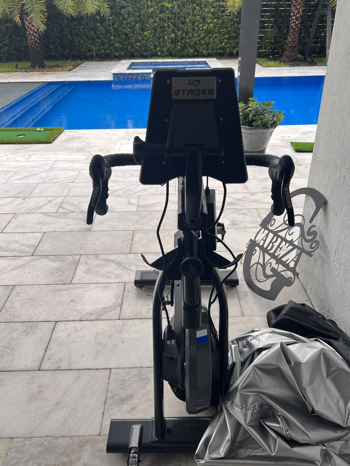 Stages Smart Bike SB20