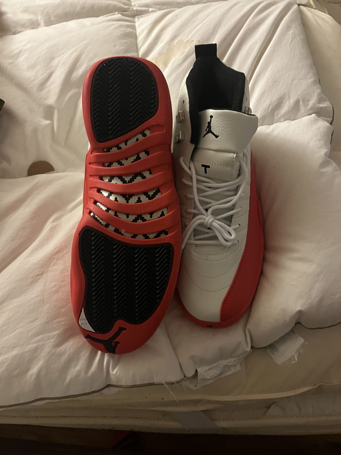 Jordan 11 Cherry 2023 Size 11