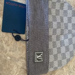 Lv Bennie Color Gray