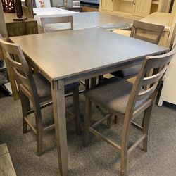 5 pc Gray Counter Height  Dining Set table 42x42 and 4 matching upholstered chairs $450