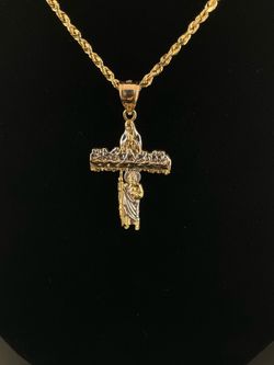 2.5gm 14k Gola - TWO TONE CROSS PENDANT LAST SUPPER