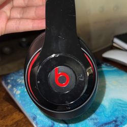 Black Beats With Red On Logo Outside 