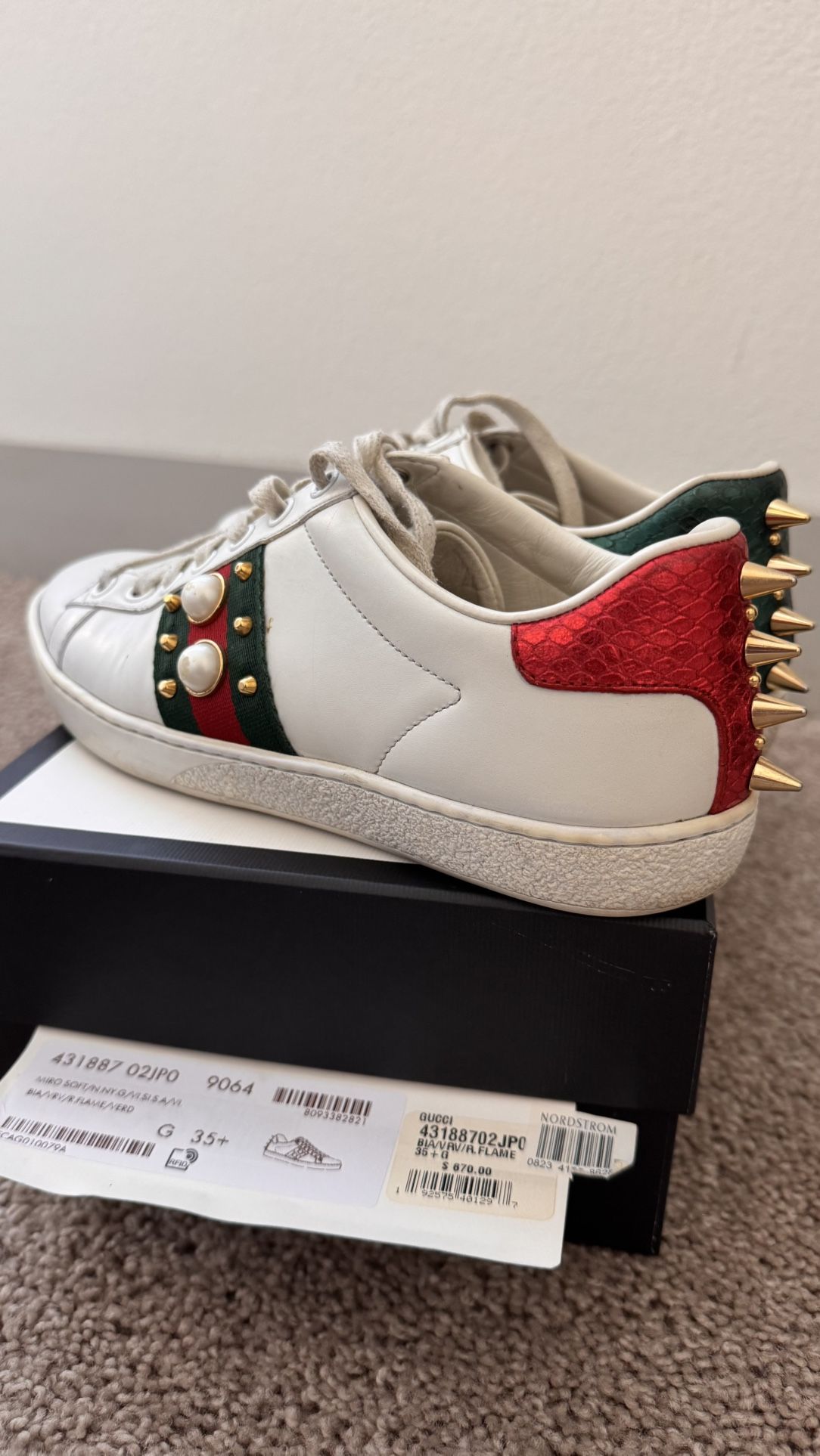 GUCCI Spike Sneakers 35.5
