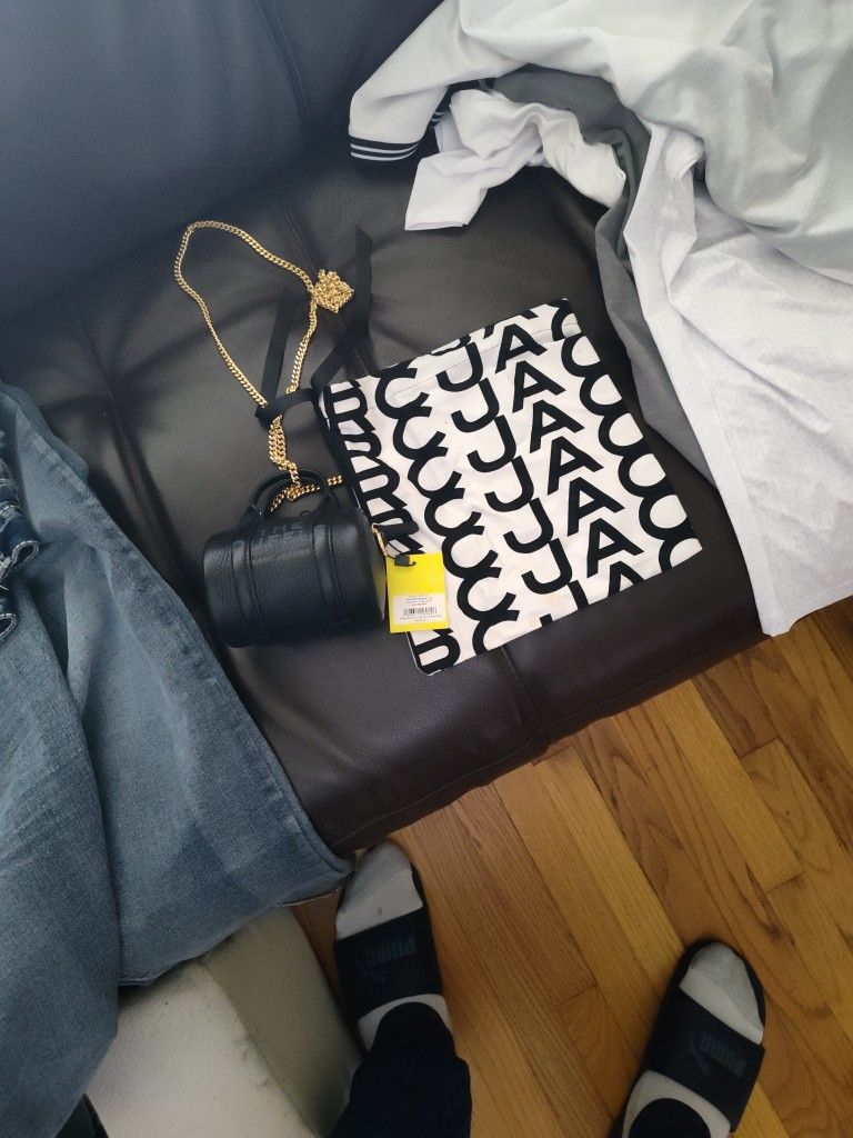 Marc Jacobs Leather Duffle Bag Authentic