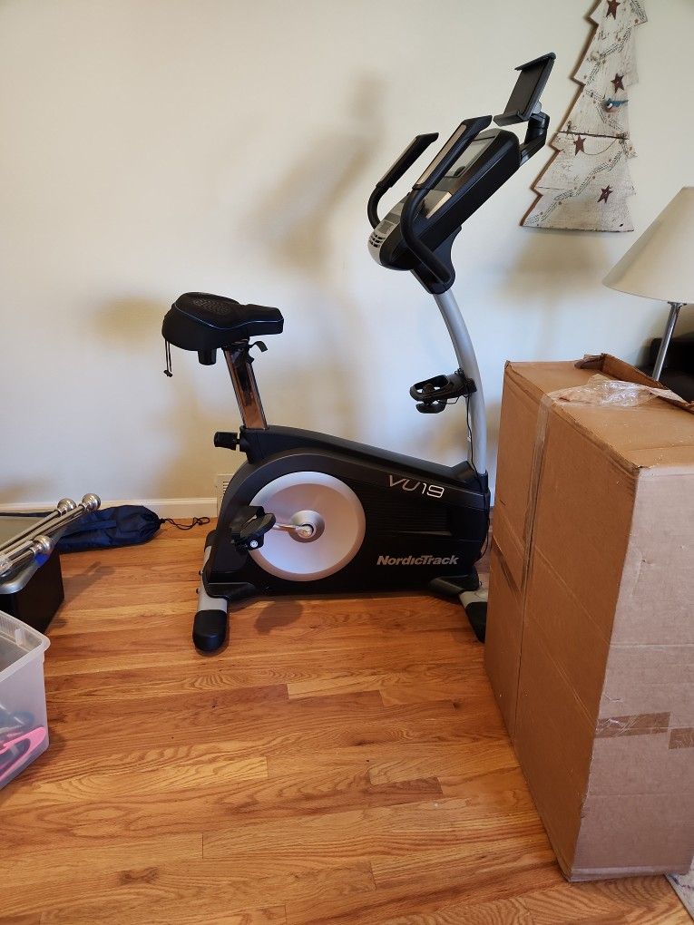 Exercise Bike NorticTrack VU19