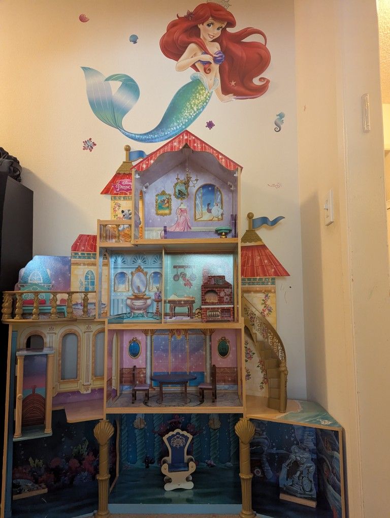Kidkraft Disney Ariel Undersea Kingdom Dollhouse