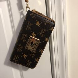 POLO wallet special for Mother ‘s Day ,New , never used!