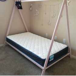 Twin Tent Bed $120 with mattress / $80 without  mattress