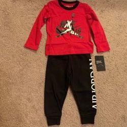 New Boy's Jordan 2pc Set....Size 2T
