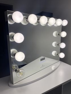 IMPRESSION VANITY XL MIRROR W/ BLUETOOTH SPEAKER