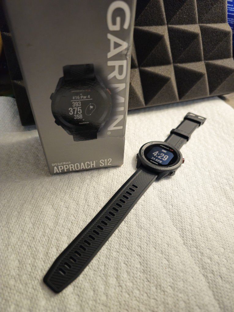 Garmin S12 Golf Watch 