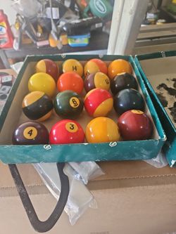 Aramith Premier Billiard Balls
