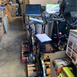 Echelon Exercise Bike 4s+ 