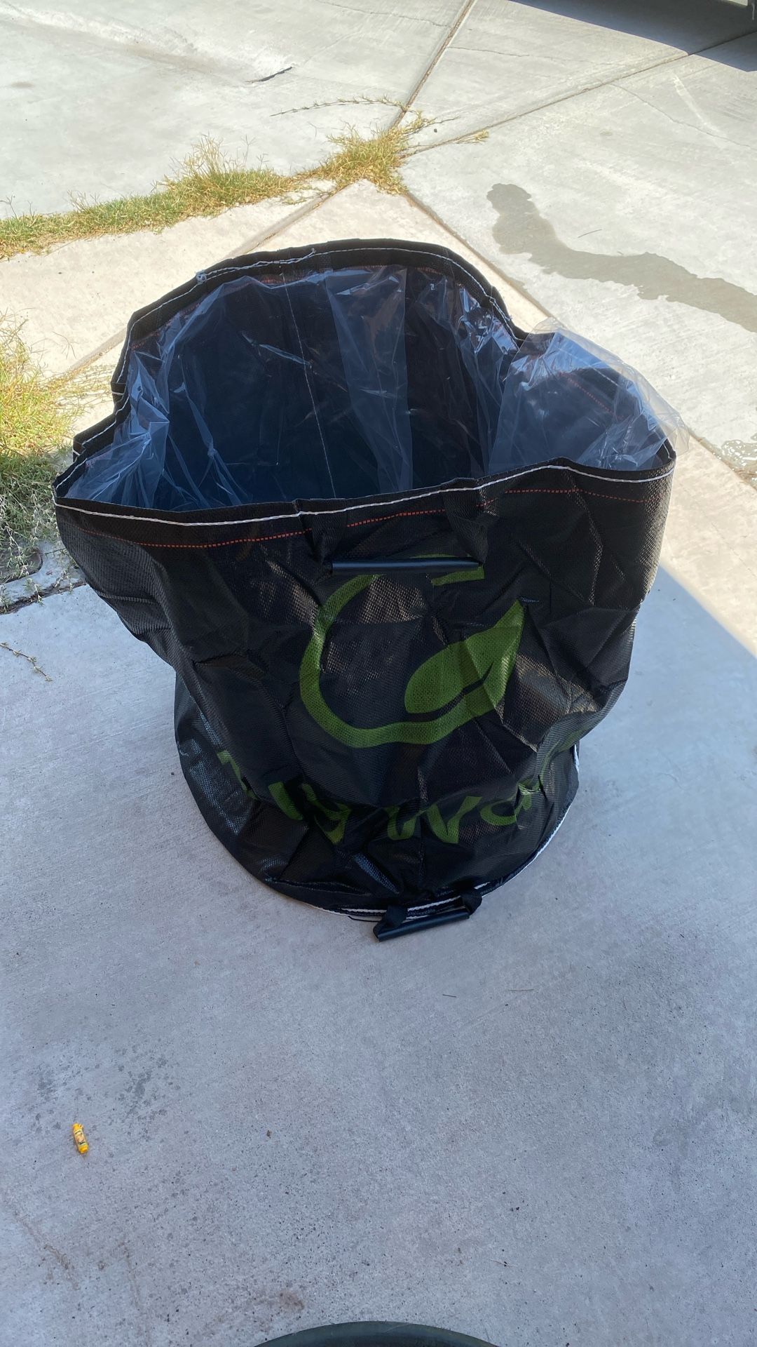 Waste Bag With Backpack Strap