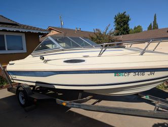1987 Seaswirl Sierra cuddy