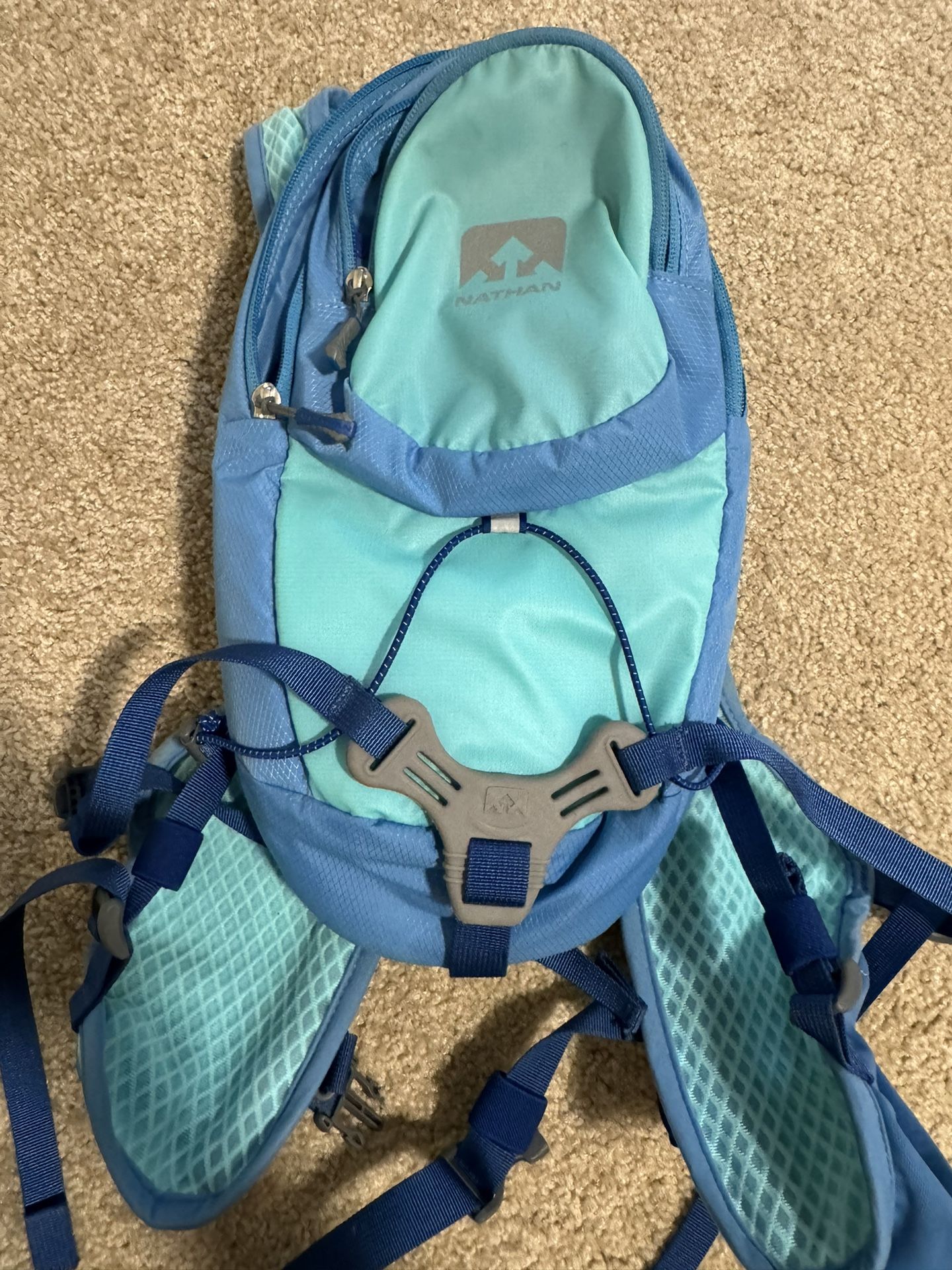 Nathan Intensity Hydration Vest / Pack