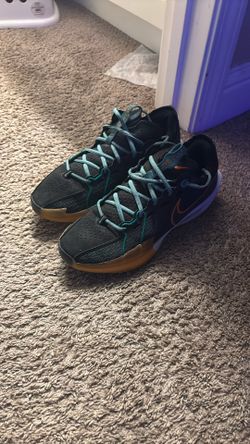selling GT.3 CUT basketball shoes size 10