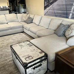 Large U Shaped Sectional Couch with Ottoman