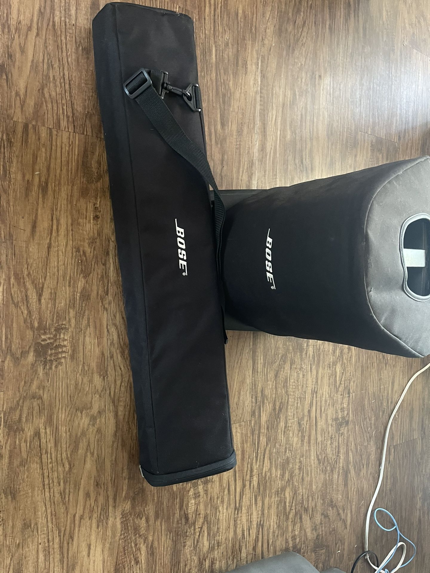 Bose L1 Compact Portable PA System With Carrying Case