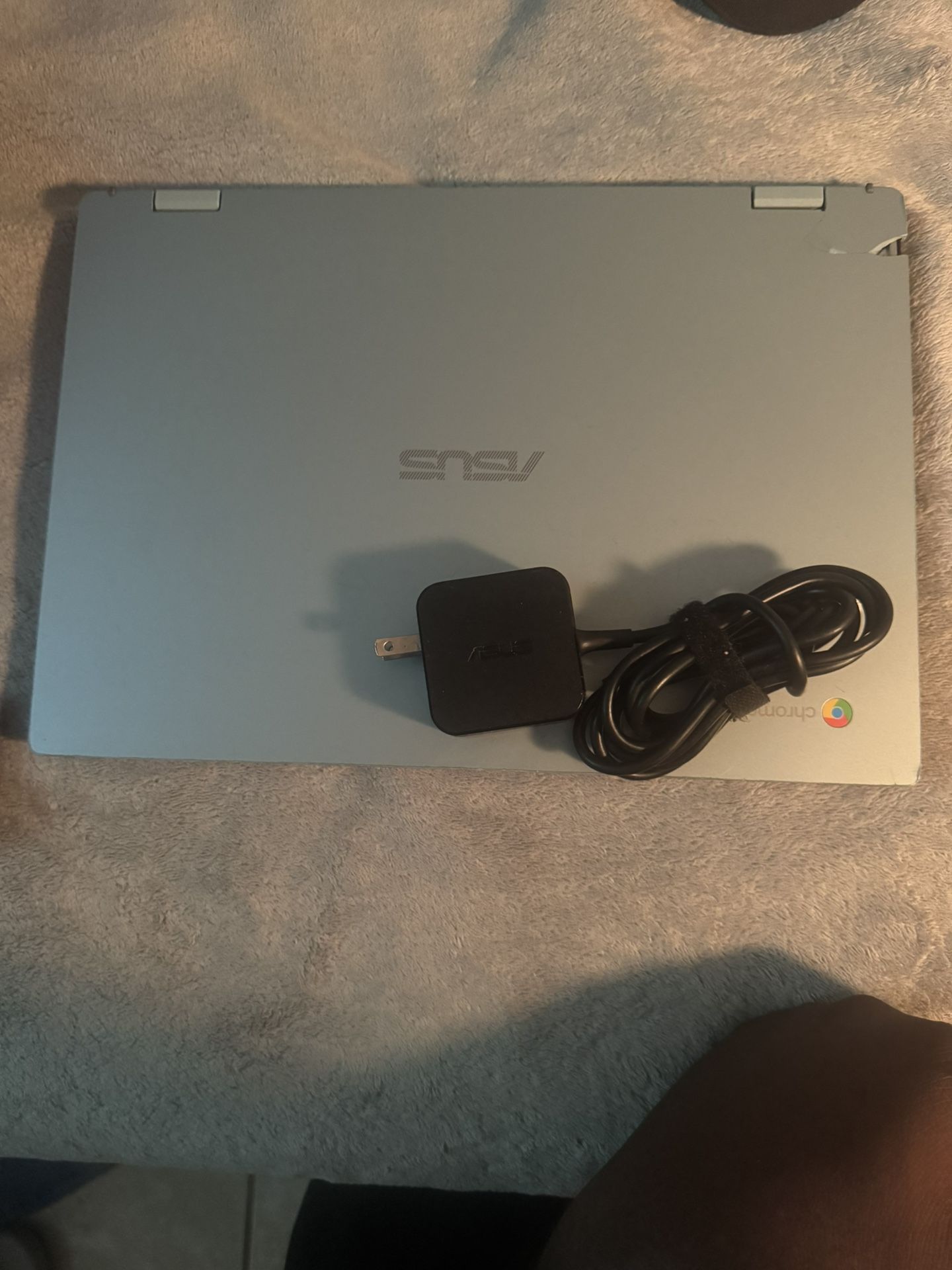 Chromebook Asus CM1402FM2/alexa / Apple Watch SE 2nd Gen GPS