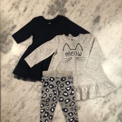 3 Outfits! Size 6-12 Months Baby Girl Toddler Clothes (5 Pieces) Pajamas & Dresses (3) 