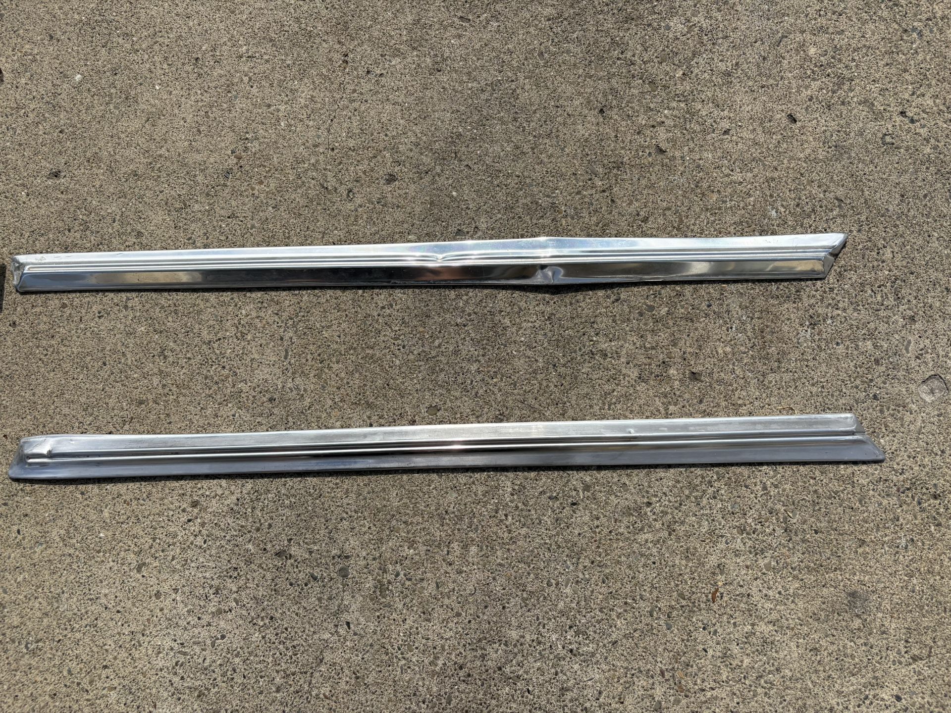 1967 Impala 2door Body Molding Trim