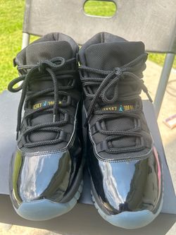 Retro Jordan’s 11 Gamma blues size 11